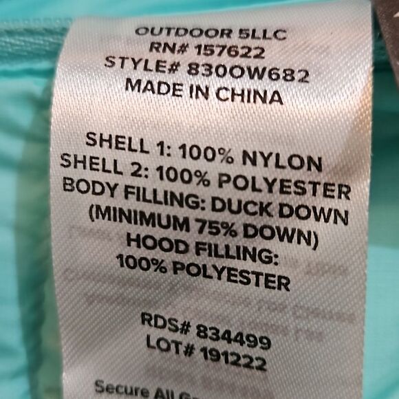 Eddie Bauer aqua down filled puffer coat Childs size 14-16 - Picture 11 of 15